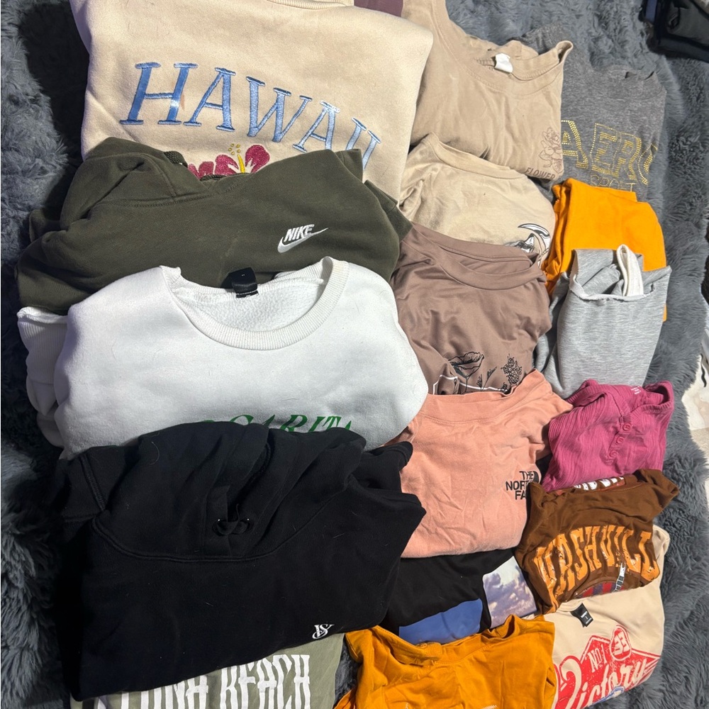 Name brand clothes s/m